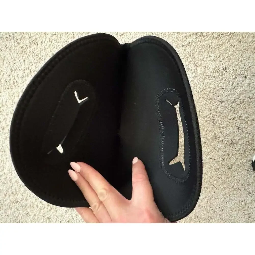 Rabbit neoprene wine
